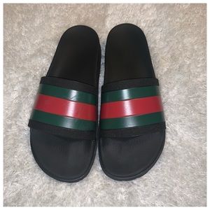 Authentic Gucci Pursuit Trek Slides